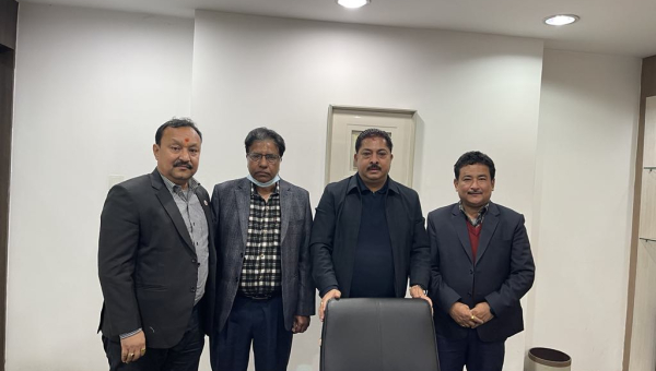 चितवनका व्यवसायीका समस्या समाधानको लागि सरकारको ध्यानाकर्षण